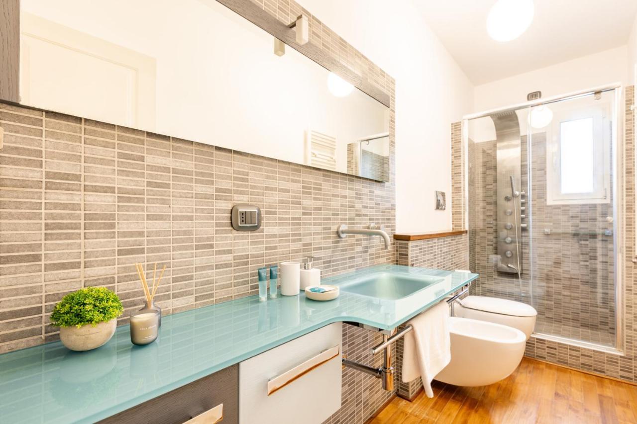 Easylife - Elegante Trilocale In Zona Porta Venezia Apartman Milánó Kültér fotó
