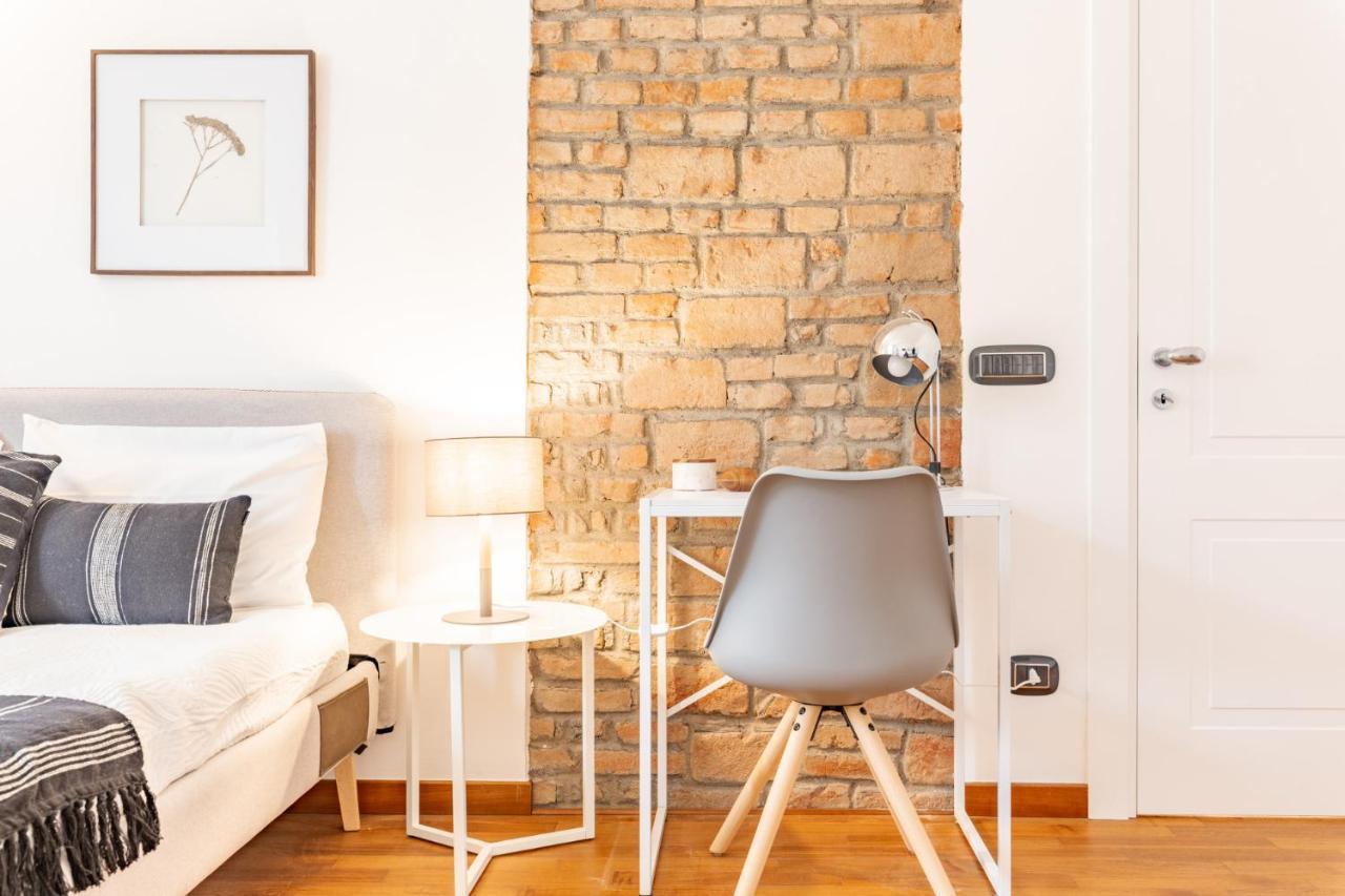 Easylife - Elegante Trilocale In Zona Porta Venezia Apartman Milánó Kültér fotó